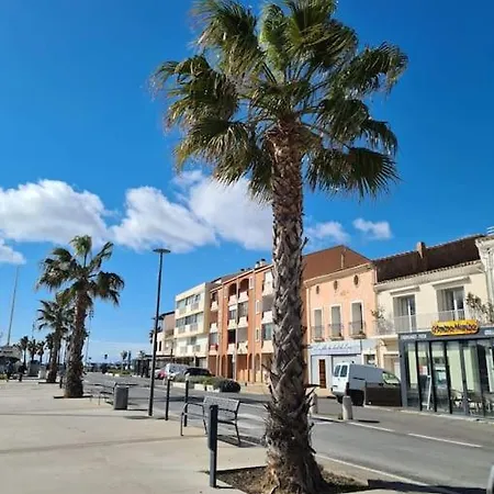 Sur Le Port De Daire